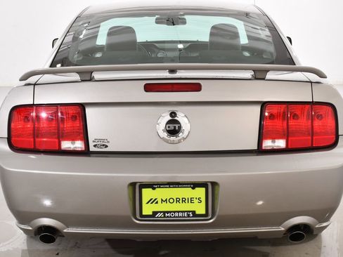 Used 2009 Ford Mustang GT Premium RWD image 13