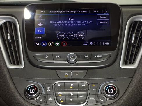 Used 2023 Chevrolet Malibu LT FWD image 27