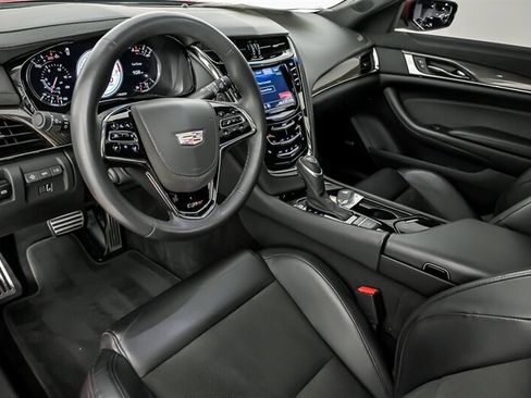Used 2019 Cadillac CTS V w/ Carbon Fiber Package RWD image 18