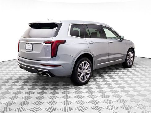 Certified 2023 Cadillac XT6 Premium Luxury w/ Technology Package AWD/4WD image 6