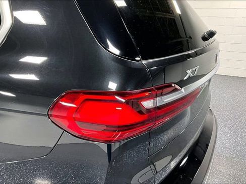 Used 2022 BMW X7 xDrive40i w/ Executive Package AWD/4WD image 23