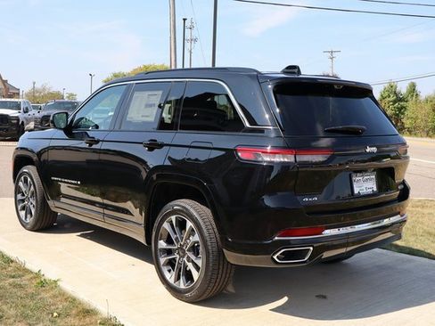 New 2025 Jeep Grand Cherokee Overland w/ Adv Protech Group III image 33