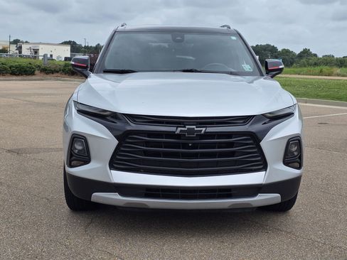 Used 2022 Chevrolet Blazer LT w/ Redline Edition FWD image 2