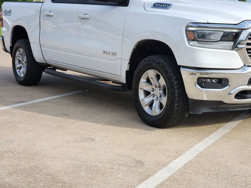 Used 2023 RAM 1500 Laramie AWD/4WD image 11