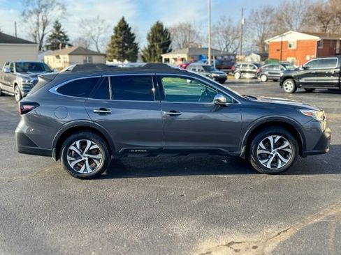 Used 2021 Subaru Outback Touring w/ Popular Package #2 image 8