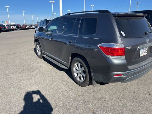 Used 2013 Toyota Highlander Plus image 5