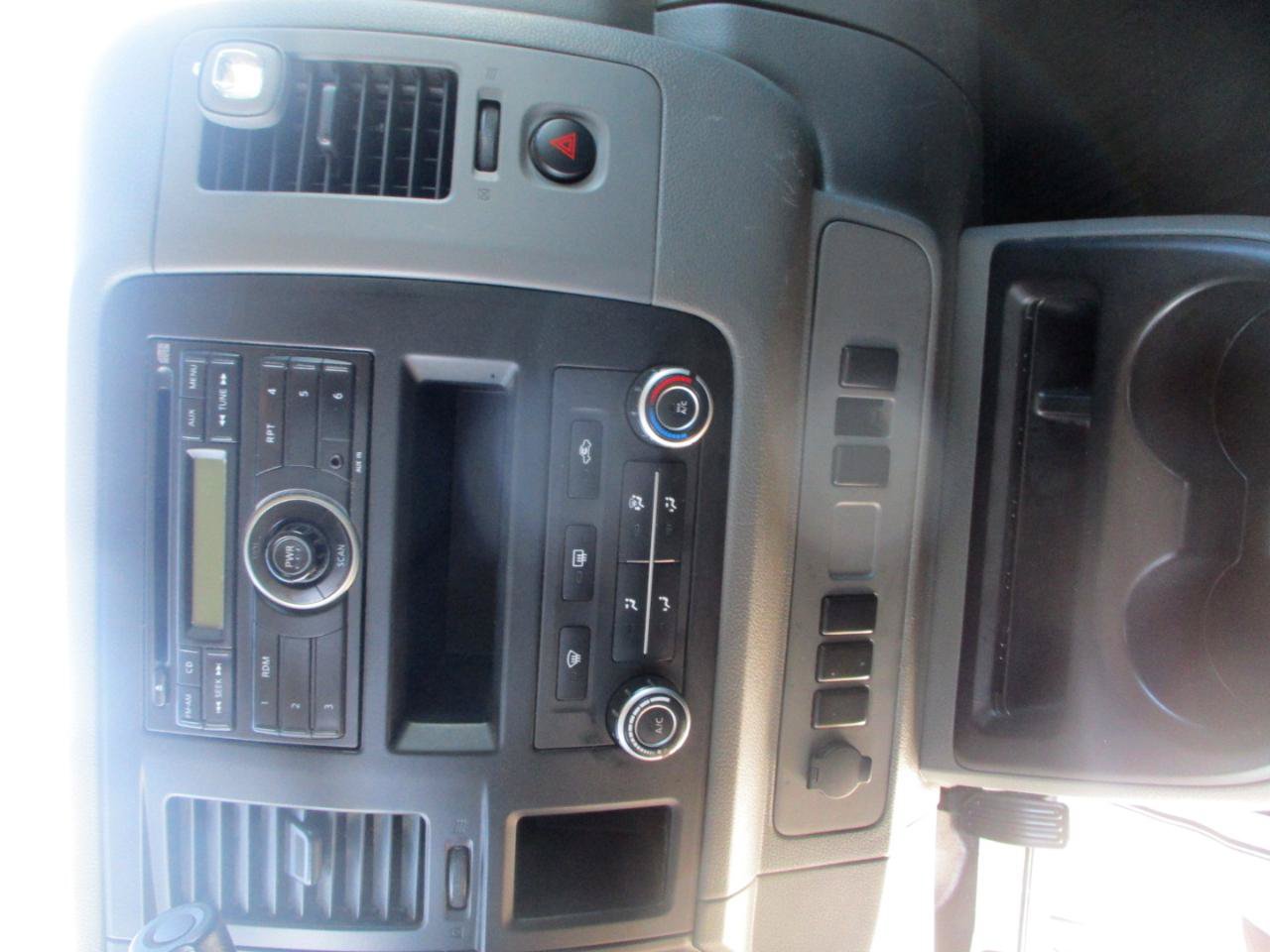 Used 2015 Nissan NV 2500 S w/ Side & Curtain Airbag Package RWD image 12