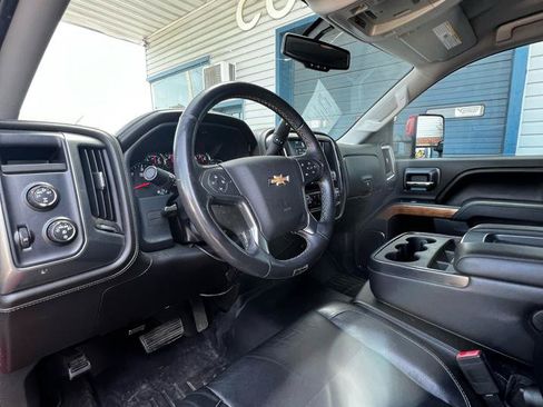 Used 2016 Chevrolet Silverado 1500 LTZ AWD/4WD image 19