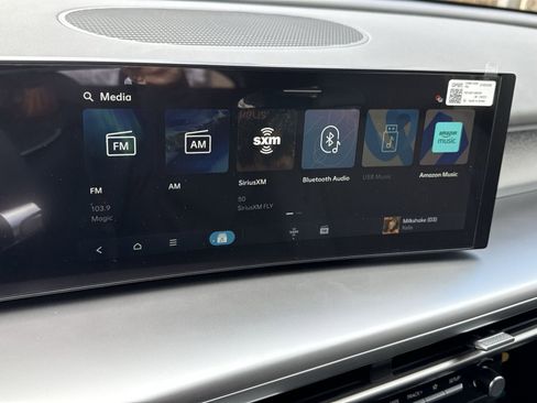 New 2026 Hyundai Ioniq 9 S image 18