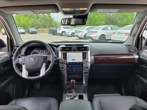 Used 2021 Toyota 4Runner Limited image 15