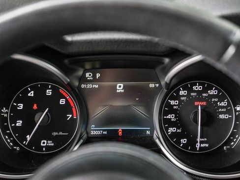 Used 2022 Alfa Romeo Stelvio Ti AWD/4WD image 21