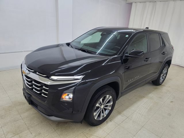Used 2025 Chevrolet Equinox LT AWD/4WD image 30