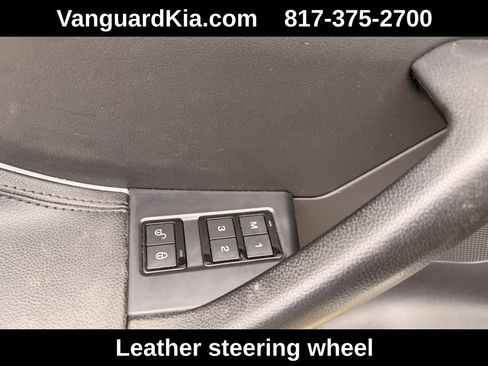 Used 2020 Jaguar F-PACE Premium image 19