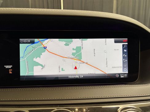 Used 2020 Mercedes-Benz S 560 Sedan image 17