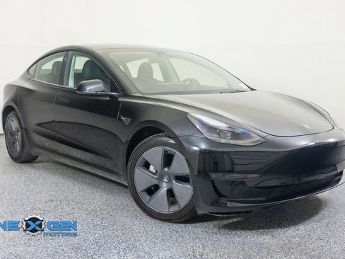 Used 2023 Tesla Model 3 Long Range AWD/4WD image 1
