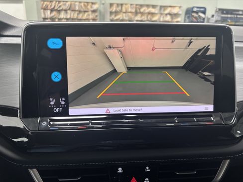 New 2026 Volkswagen Atlas Cross Sport SE AWD/4WD image 42