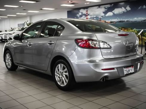 Used 2013 MAZDA MAZDA3 i Touring FWD image 7