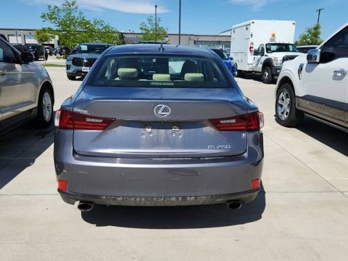 Used 2015 Lexus IS 250 w/ Navigation System Package RWD image 2