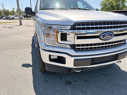 Used 2019 Ford F150 XLT w/ Equipment Group 302A Luxury AWD/4WD image 9