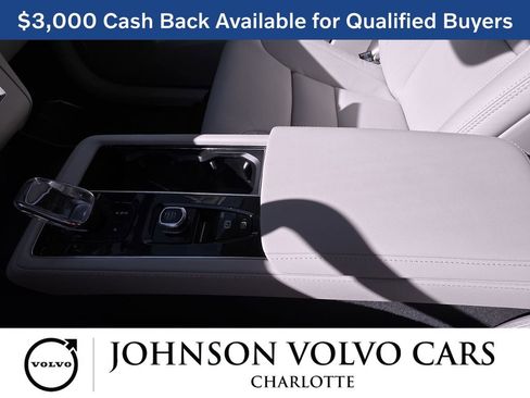 New 2026 Volvo XC90 B6 Ultra w/ Protection Package image 28