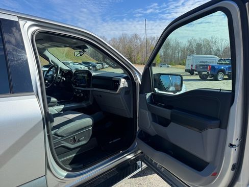 Used 2021 Ford F150 XLT w/ Equipment Group 302A High image 14