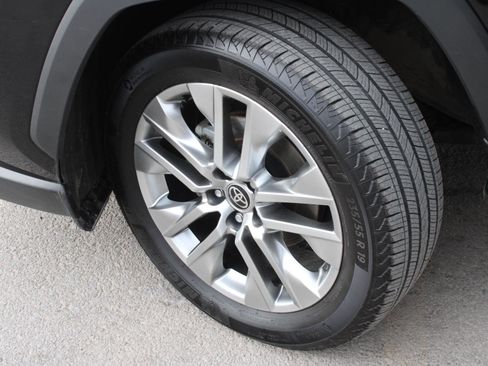 Certified 2023 Toyota RAV4 XLE Premium image 19