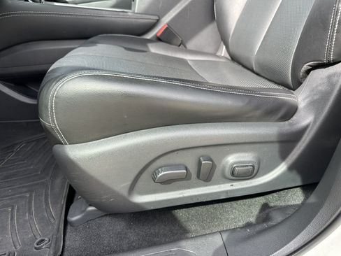 Used 2022 Nissan Murano SL w/ SL Moonroof Package FWD image 39