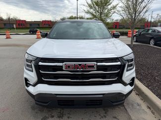 New 2026 GMC Terrain Elevation AWD/4WD video 2