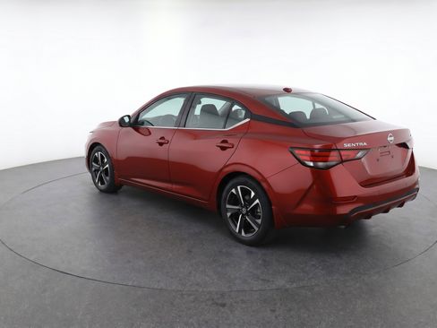 Used 2025 Nissan Sentra SV FWD image 6