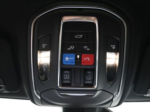 New 2026 Jeep Grand Cherokee L 4WD image 31