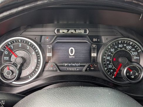 Used 2019 RAM 1500 Big Horn RWD image 14