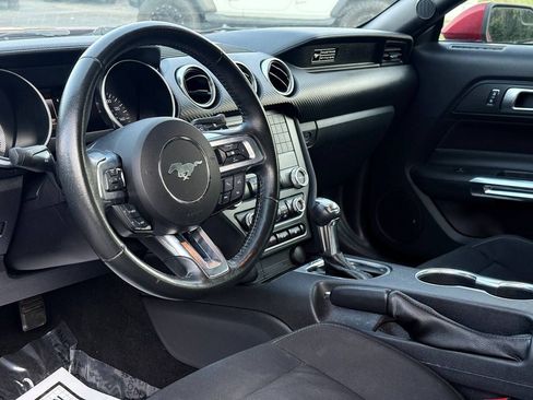 Used 2020 Ford Mustang Coupe RWD image 13