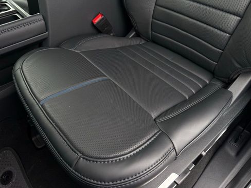 New 2026 Ford F250 Platinum AWD/4WD image 24