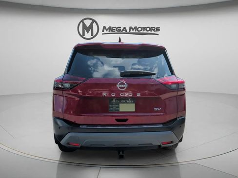 Used 2022 Nissan Rogue SV FWD image 6