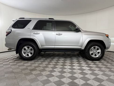 Certified 2022 Toyota 4Runner SR5 Premium w/ Moonroof Package image 7