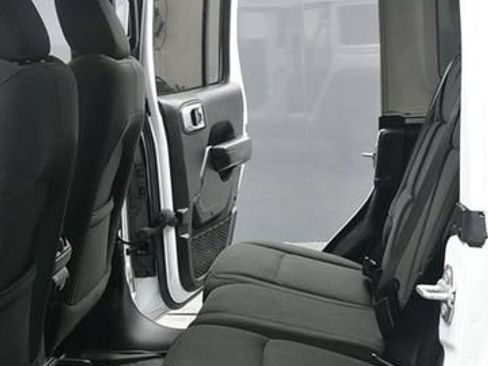 Used 2020 Jeep Wrangler Unlimited Sport AWD/4WD image 16