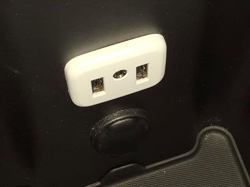 Used 2018 Buick Envision Preferred image 12