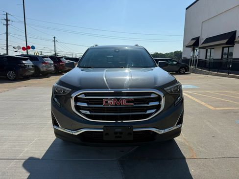 Used 2019 GMC Terrain SLT w/ Preferred Package AWD/4WD image 2