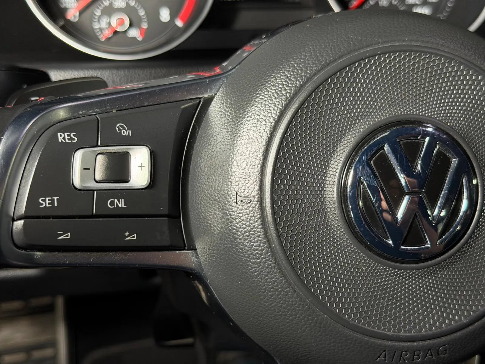 Used 2017 Volkswagen GTI S FWD image 28