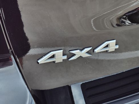 Used 2019 Jeep Grand Cherokee Limited AWD/4WD image 14