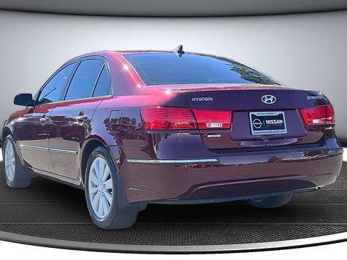 Used 2009 Hyundai Sonata Limited FWD image 4