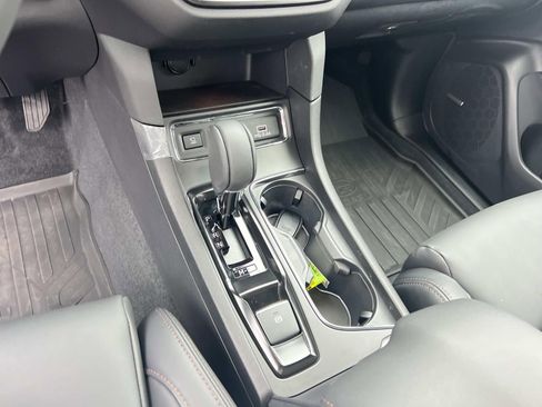 Certified 2025 Subaru Ascent Bronze Edition w/ Popular Package #2 image 30