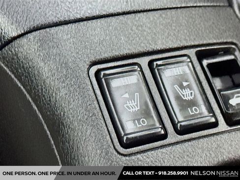 Certified 2025 Nissan Z Performance w/ Floor Mat Package image 21