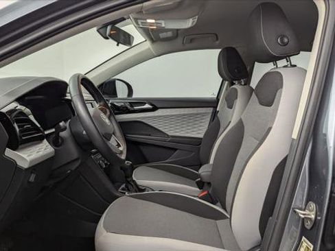 Used 2023 Volkswagen Taos S image 14