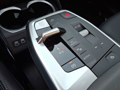 Certified 2025 BMW X1 M35i w/ Shadowloine Package image 18