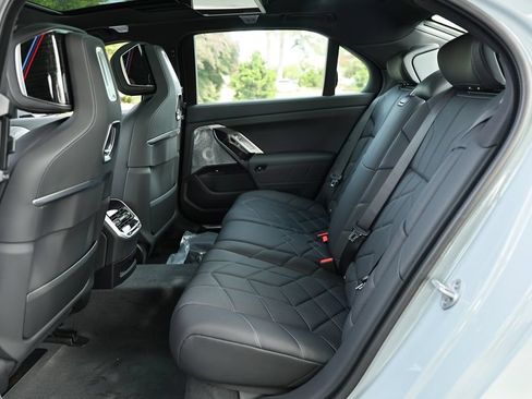 New 2026 BMW i7 xDrive60 AWD/4WD image 24