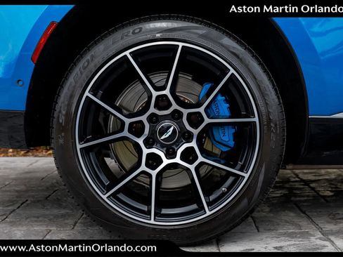 Used 2021 Aston Martin DBX image 20