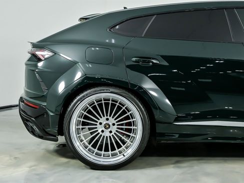 Used 2019 Lamborghini Urus image 13