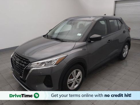 Used 2023 Nissan Kicks S FWD image 1