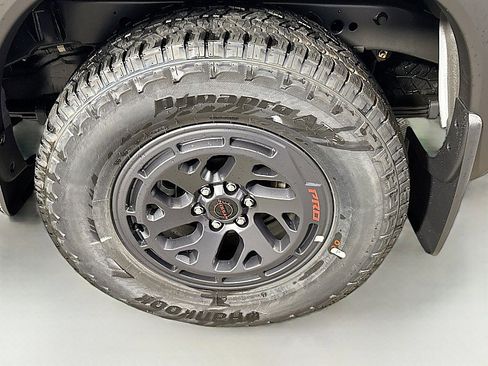 New 2025 Nissan Frontier PRO-4X w/ Interior Protection Package image 28